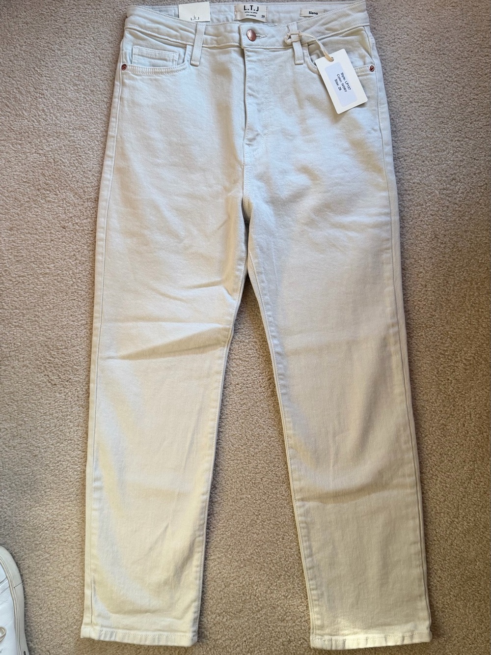 NWT L.T.J Siena Straight Leg Jeans in Ivory, Size 29 - Picture 2 of 5